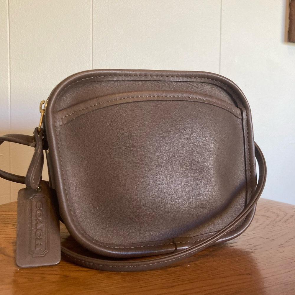 1995 vintage Coach Hadley mini zip